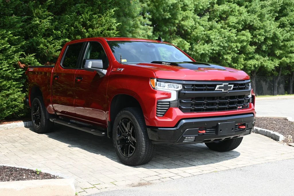 Used 2024 Red Chevrolet LT Trail Boss image 9