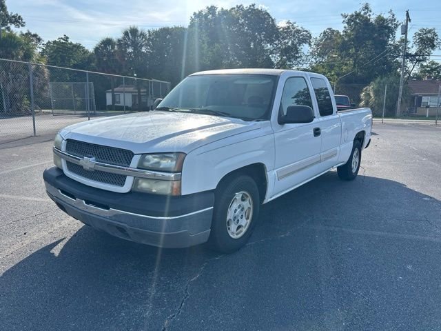 Used 2004 White Chevrolet LS image 1