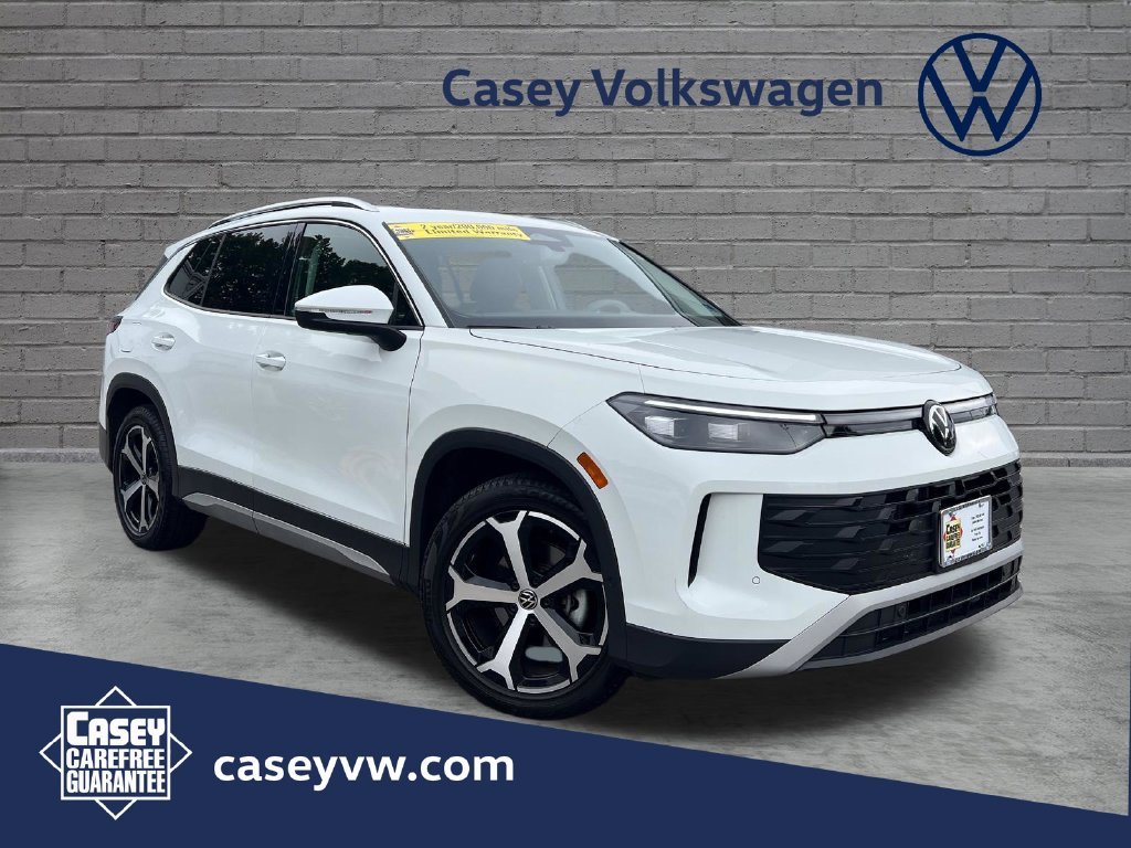 Certified Used 2026 Pure White Volkswagen SE image 1