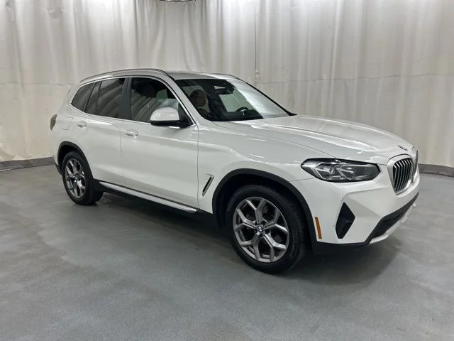 Used 2023 White BMW xDrive30i image 1