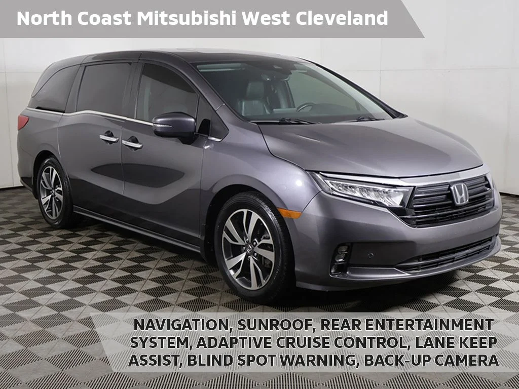 2023 Honda Odyssey Touring's photo