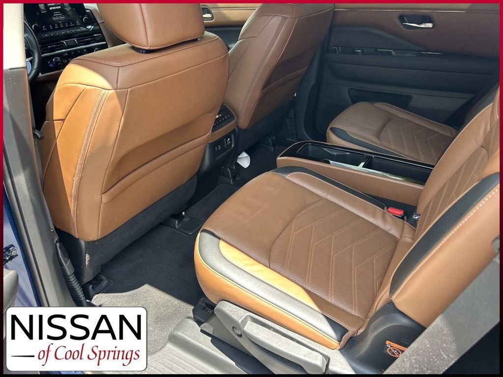 Used 2023 Blue Nissan Platinum image 21