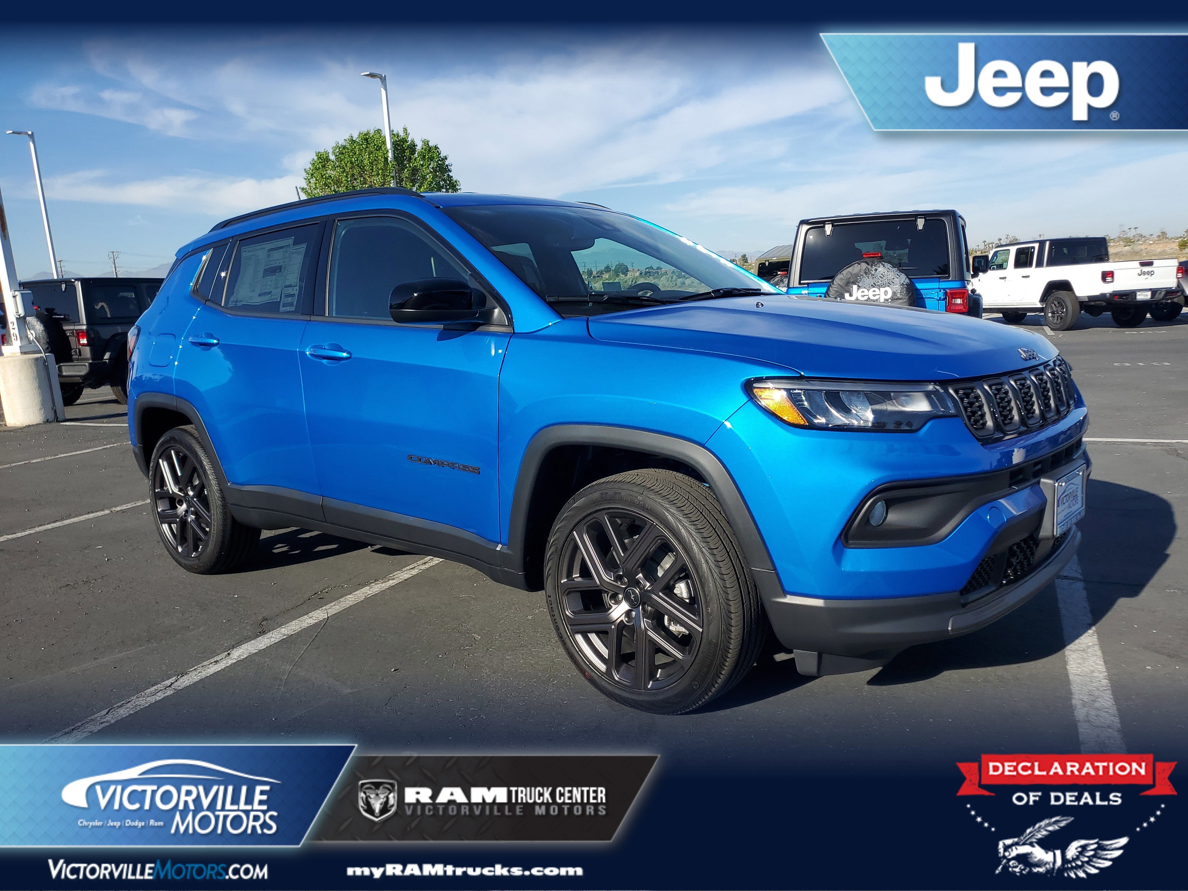 Hydro Blue Pearl-Coat Exterior Paint 2026 Jeep Compass Latitude 4WD SUV / Crossover Four-Wheel Drive Automatic