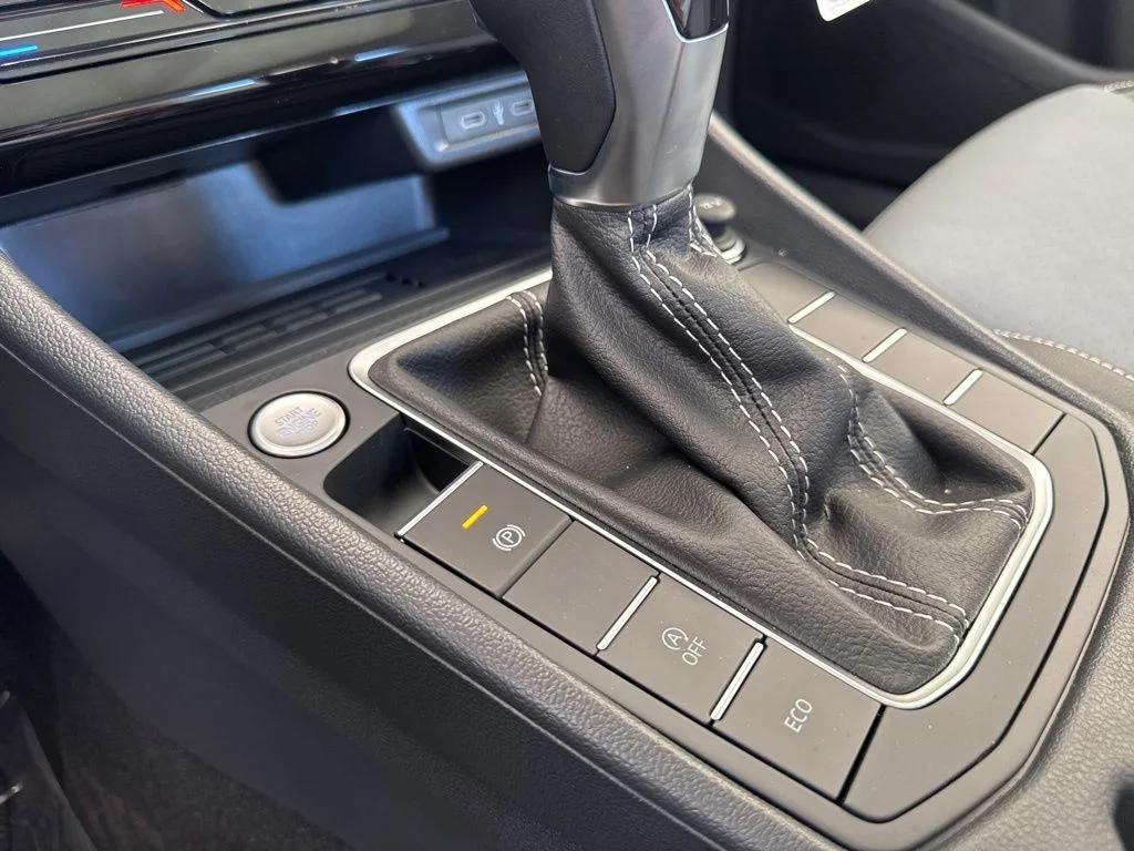 New 2026 Gray Volkswagen 1.5T SE image 34