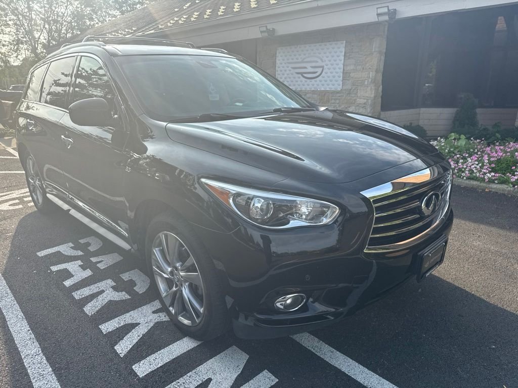 Used 2014 Black Obsidian INFINITI Base image 4