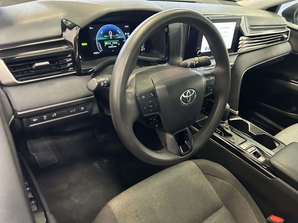 Certified Used 2025 Silver Toyota LE image 13