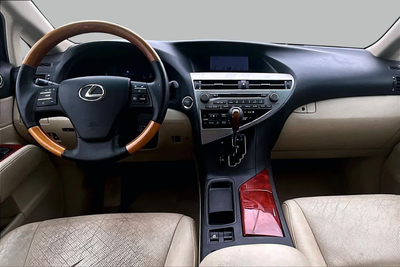 Used 2010 Starfire Pearl Lexus  image 14
