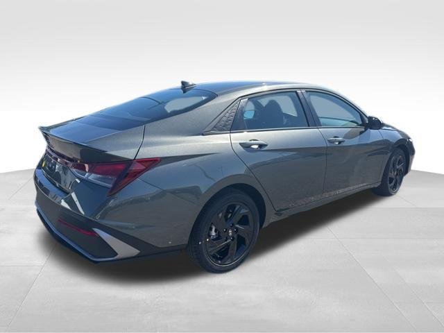 New 2026 Amazon Gray Hyundai SEL Sport image 7