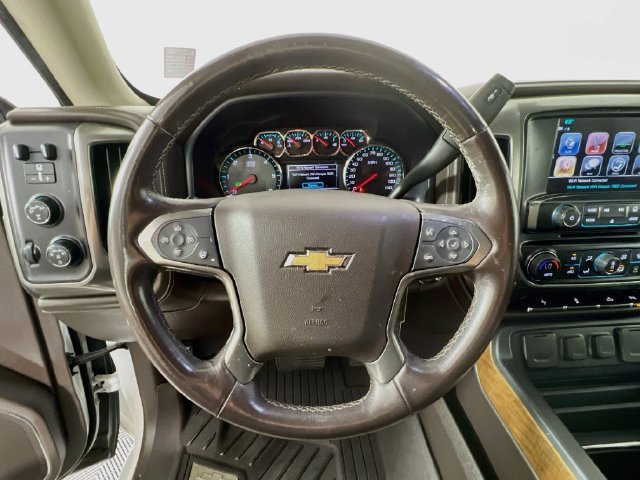 Used 2018 SUMMIT WHITE Chevrolet LTZ image 12