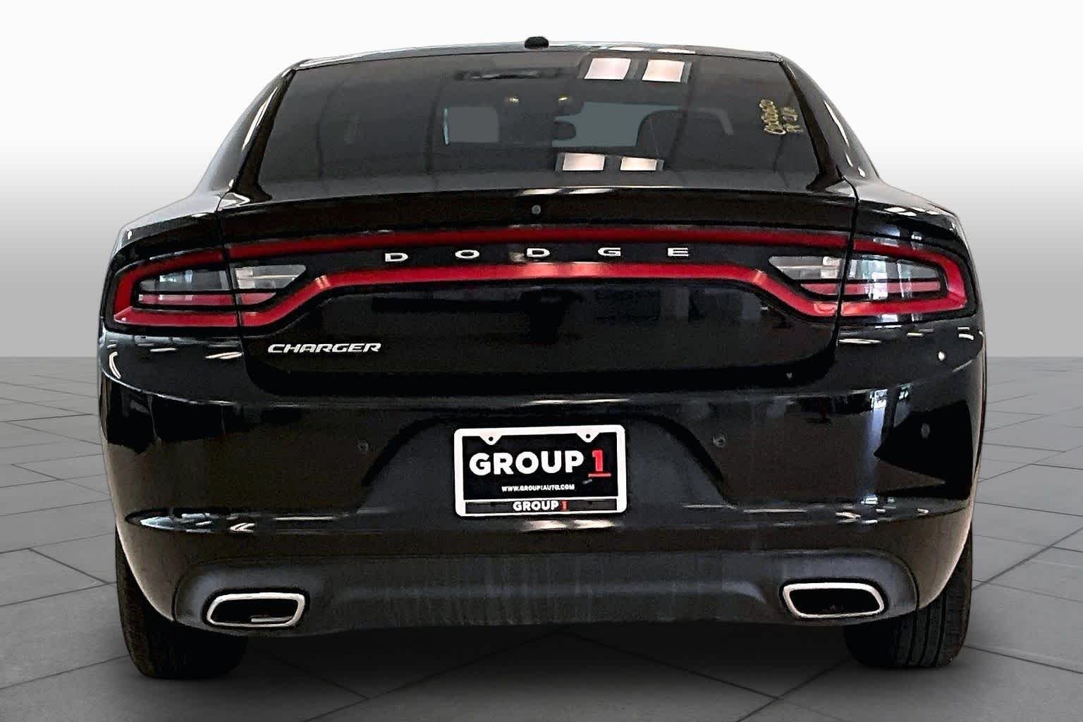Pre-Owned 2019 Dodge Charger SXT