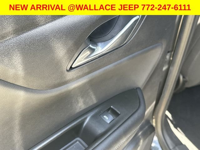 Used 2020 Gray Chevrolet LT image 5