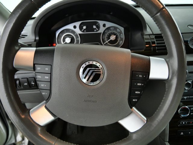 Used 2008  Mercury Premier image 21