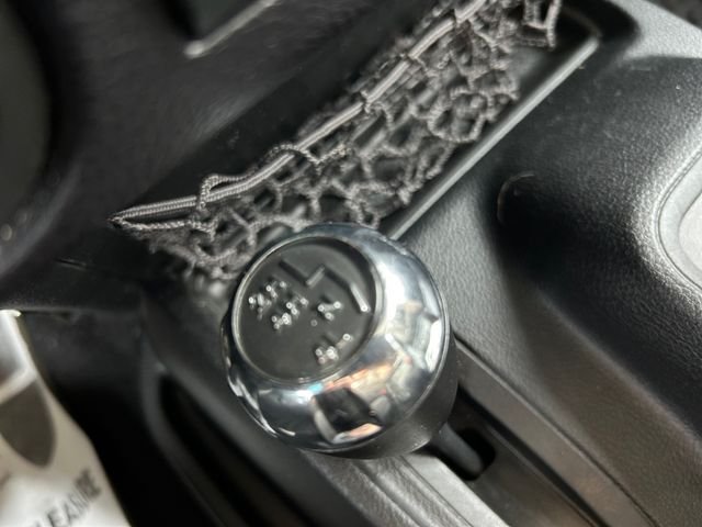 Used 2016 Silver Jeep Unlimited Sahara image 30