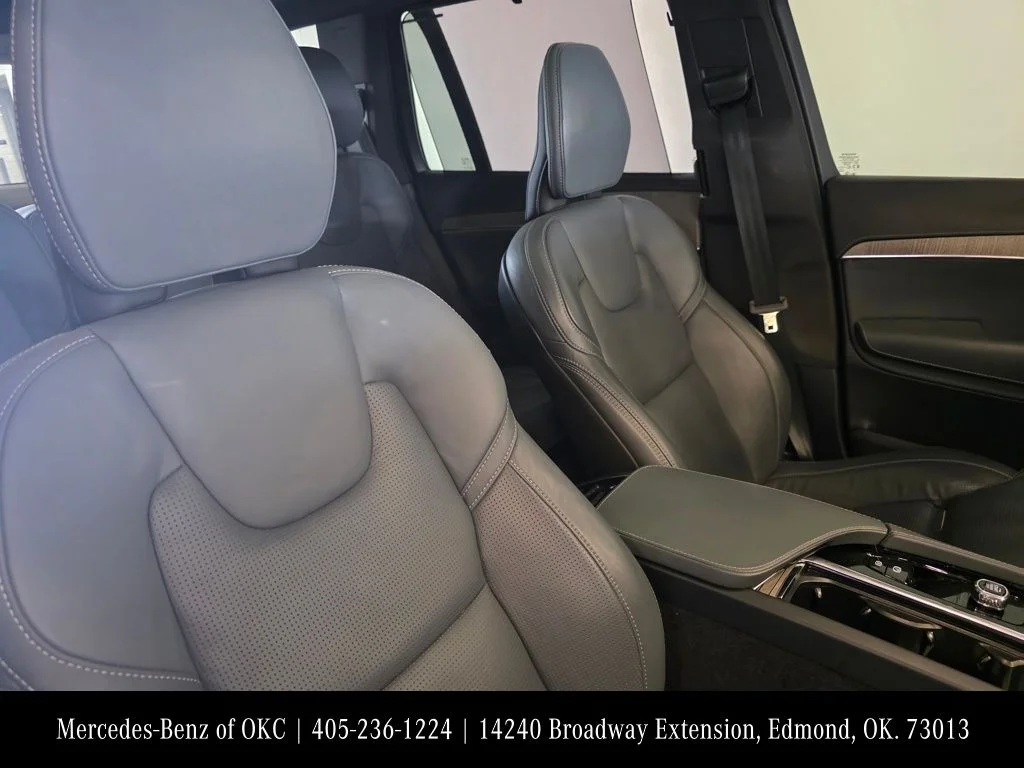 Used 2023 Gray Volvo Ultimate image 11