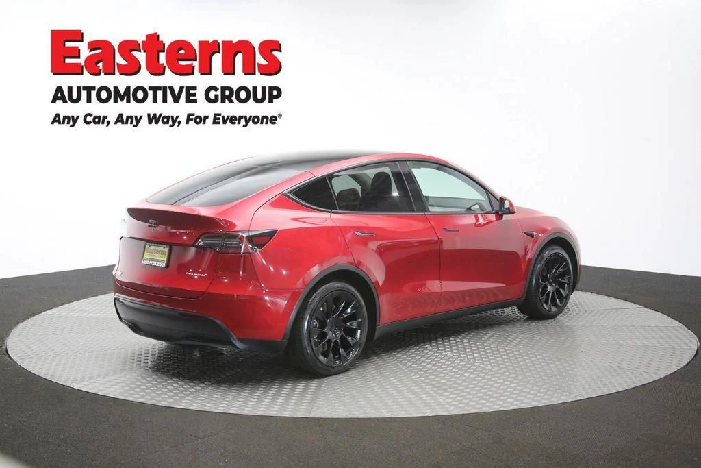 Used 2021 Red Tesla Long Range image 39