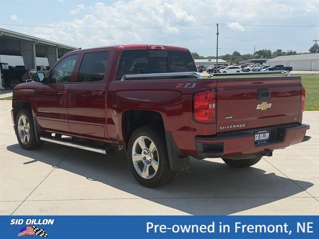 Used 2018 Cajun Red Tintcoat Chevrolet LT image 13