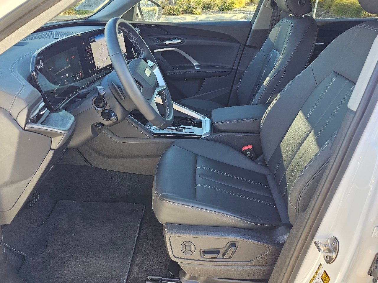 Used 2025 Arkona White Audi 2.0T Premium image 2