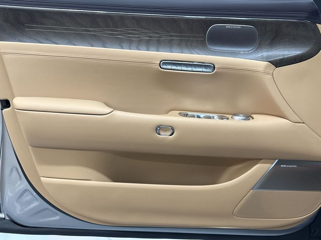 New 2026 Silver Genesis 3.5T e-SC image 12