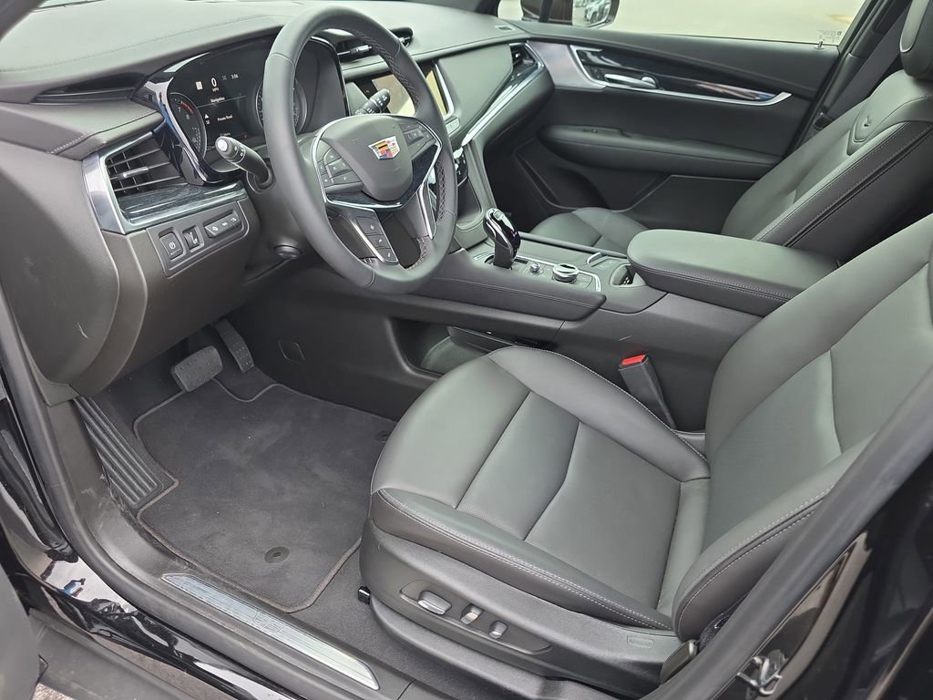 2026 Cadillac XT5 Premium Luxury - Photo 8