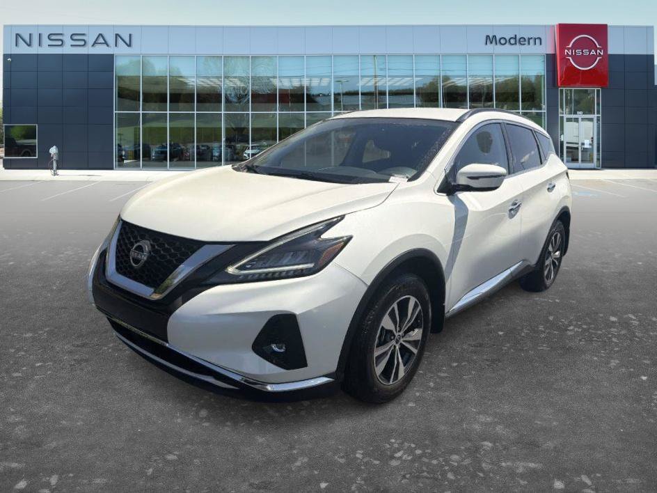 Certified Used 2023 Pearl White Tricoat Nissan SV image 1