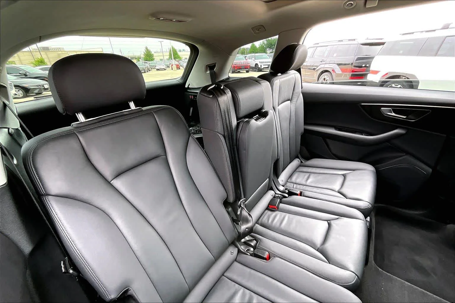 Used 2023 Mythos Black Metallic Audi Premium image 19