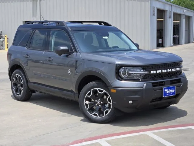2025 Ford Bronco Sport Outer Banks - Photo 2