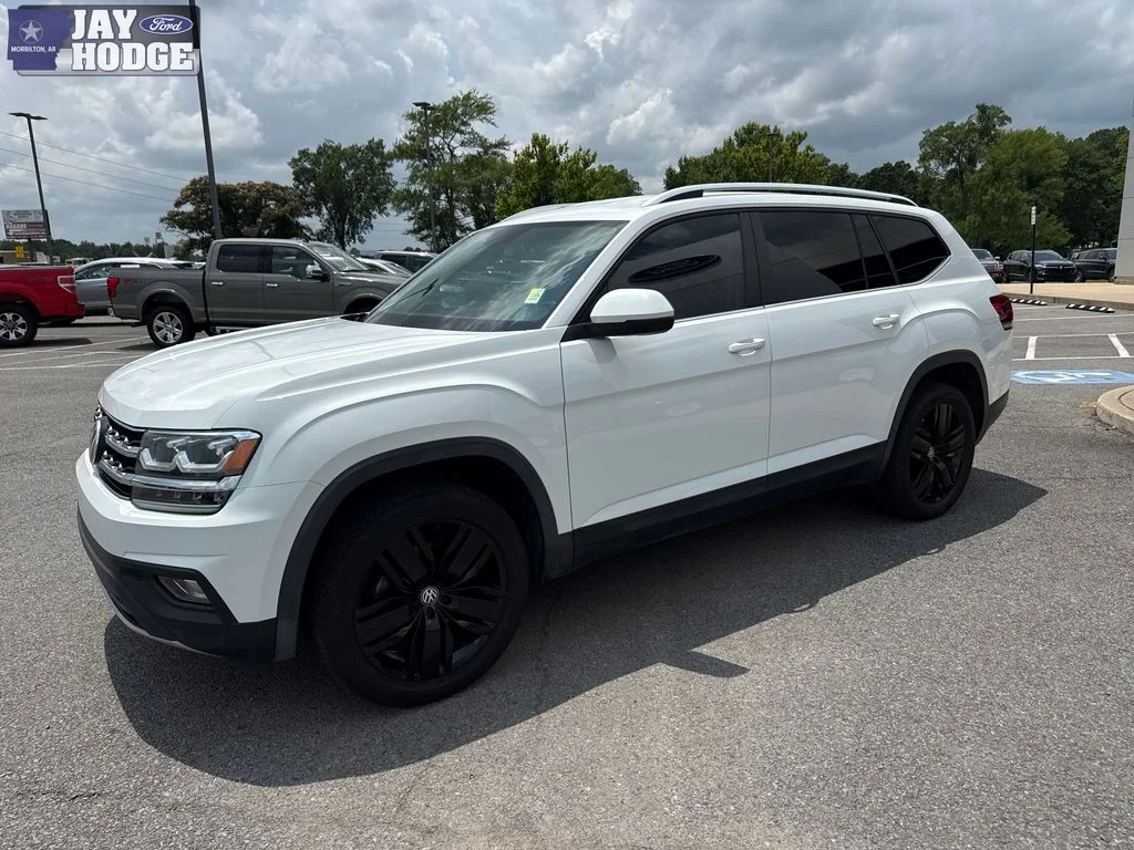 Used 2019 Volkswagen Atlas SE with VIN 1V2DR2CA6KC623338 for sale in Morrilton, AR