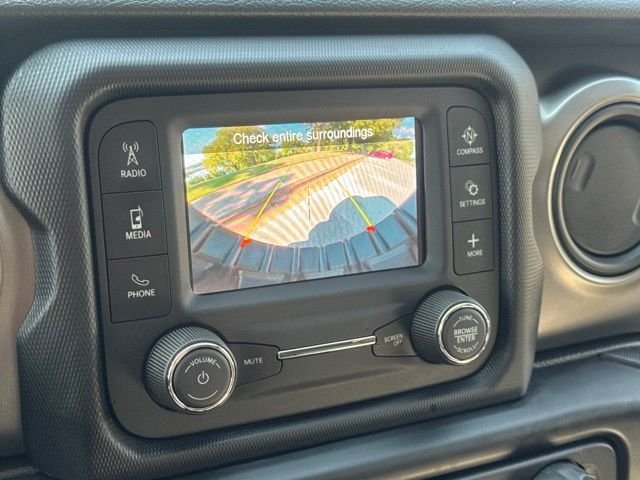 Used 2021 Blue Jeep Sport image 18