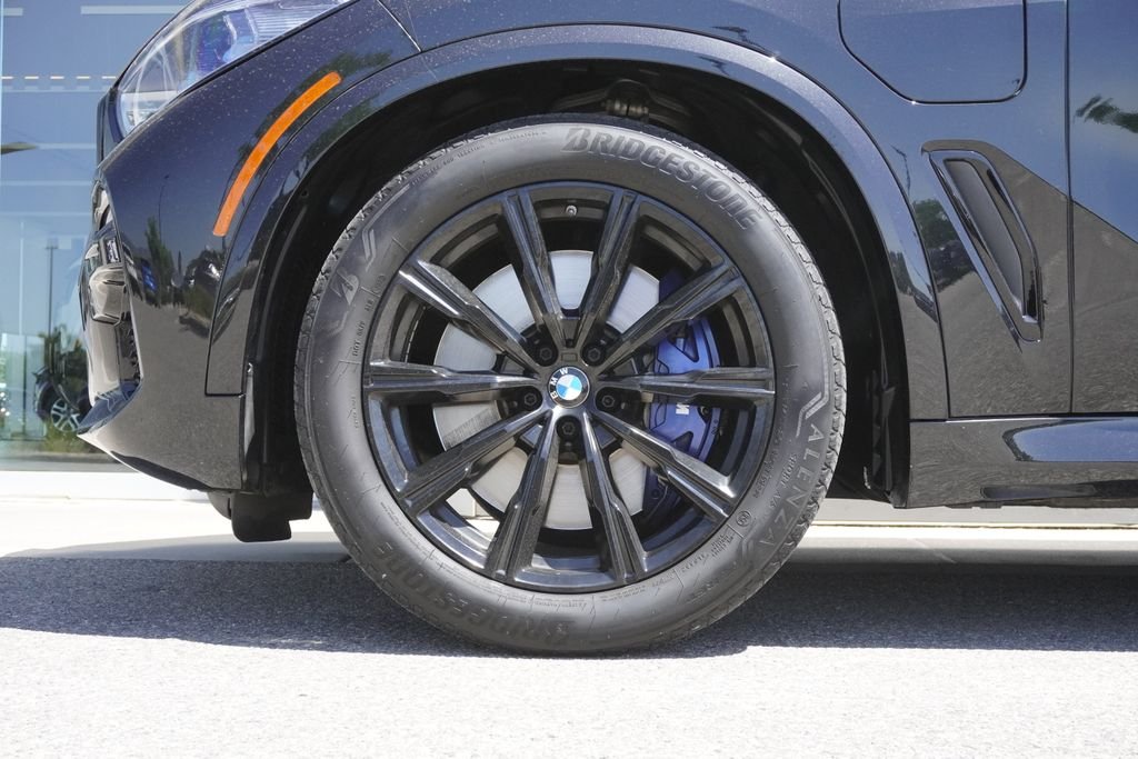 Used 2021 Black BMW xDrive45e image 34