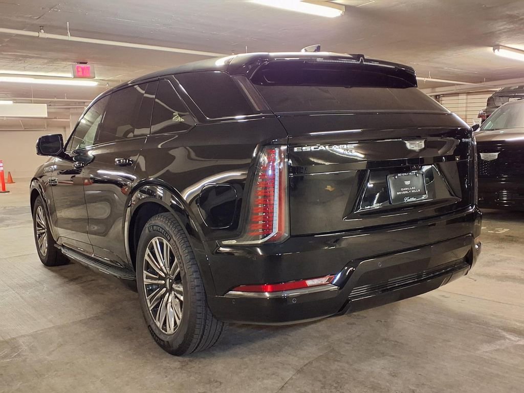 2026 Cadillac Escalade IQ Sport - Photo 9