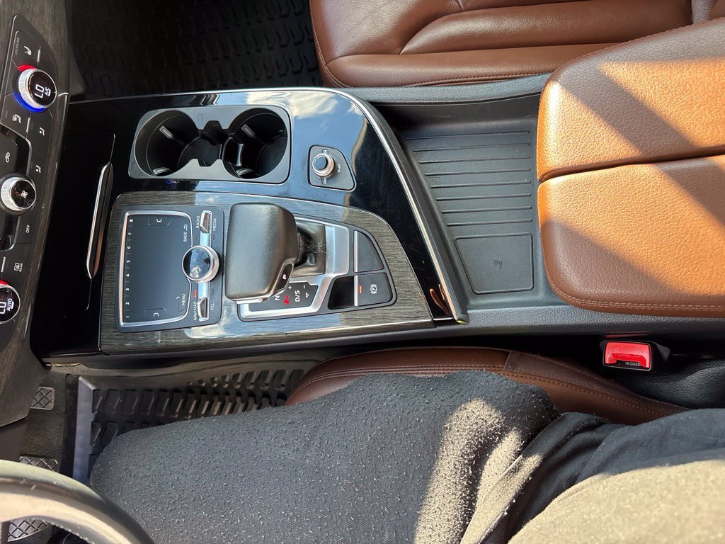 Used 2019 Gray Audi 55 Premium image 15
