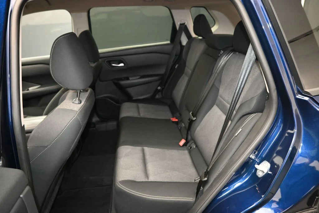 Used 2025 Blue Nissan SV image 15