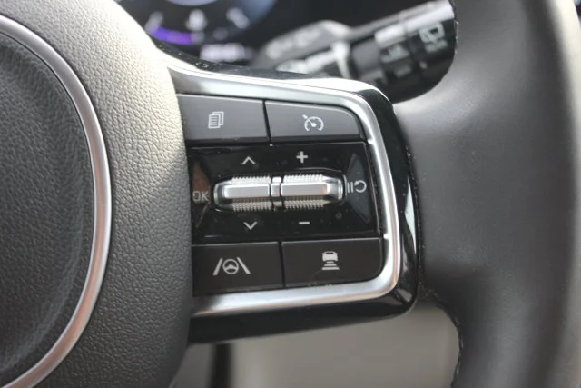 Used 2024 Red Kia SX Prestige image 16