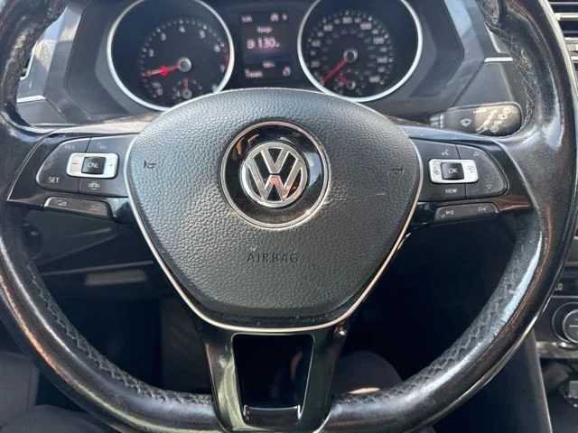 Used 2019 Green Volkswagen 2.0T SE image 14