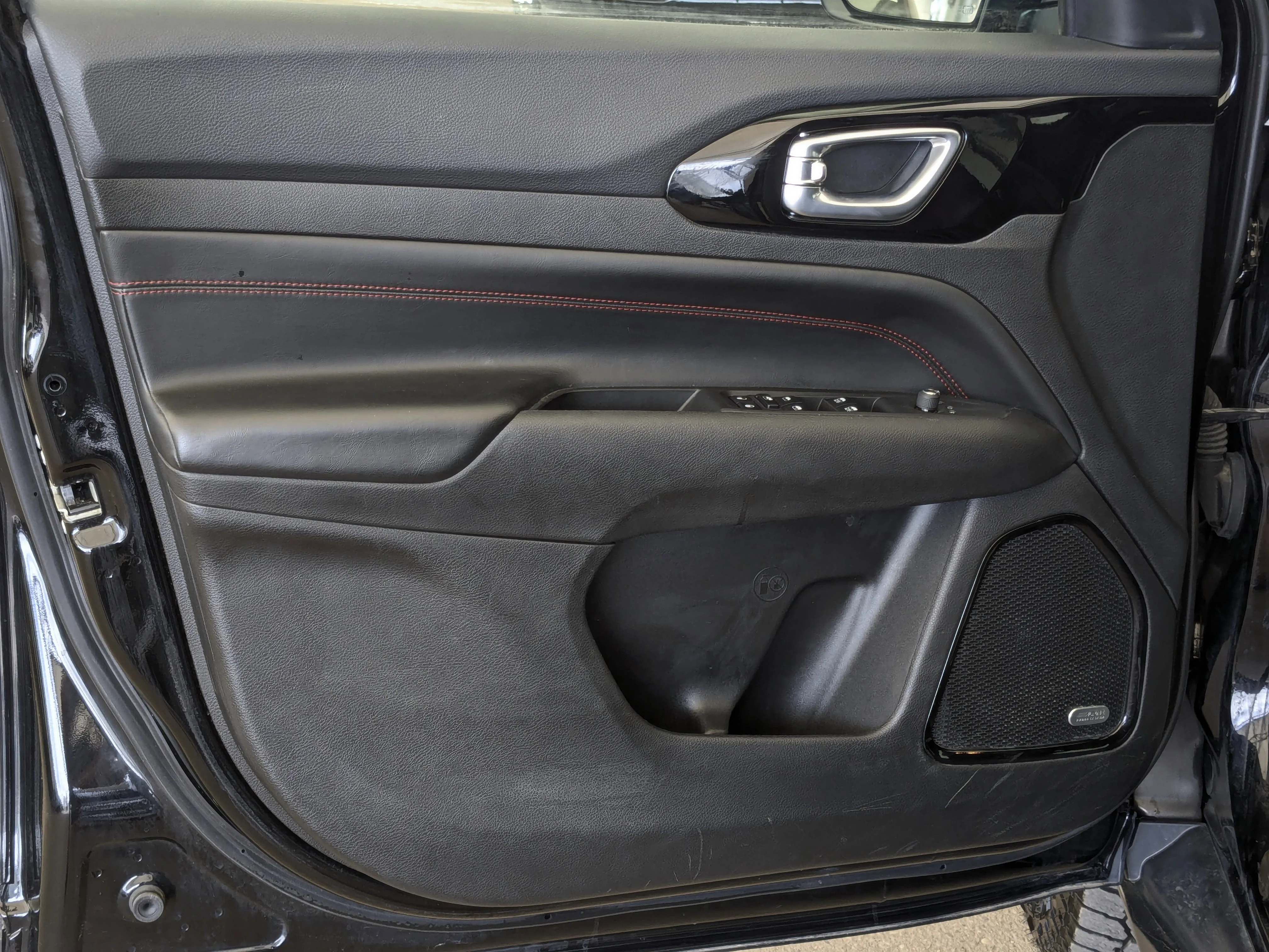 Used 2024 Black Jeep Trailhawk - Sun & Sound Group - Dual Pane Sunroof - Leather - NAV & More image 12