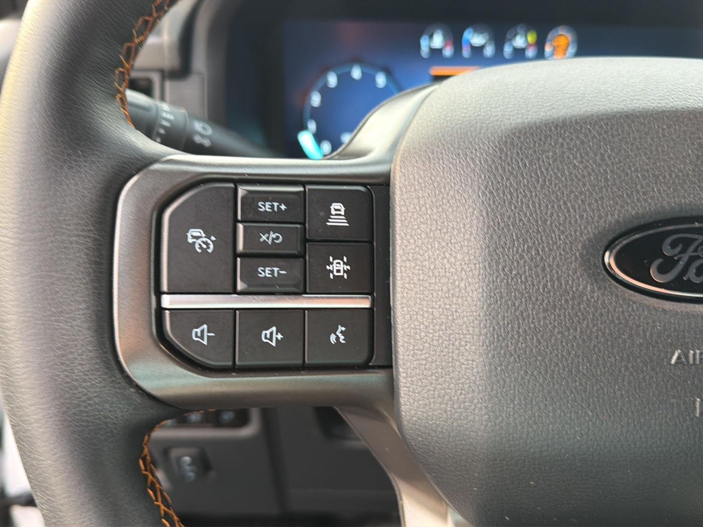 Used 2025 Oxford White Ford Tremor image 21