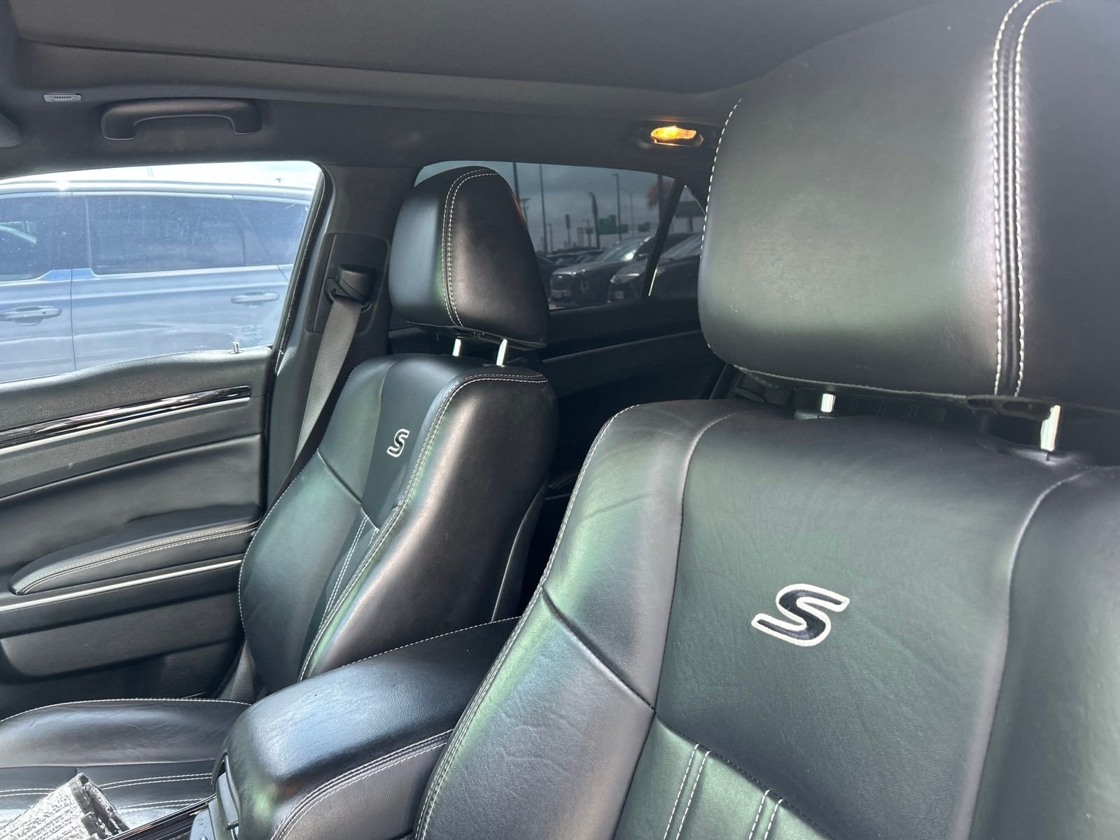 Used 2018 Billet Silver Metallic Clearcoat Chrysler S image 12