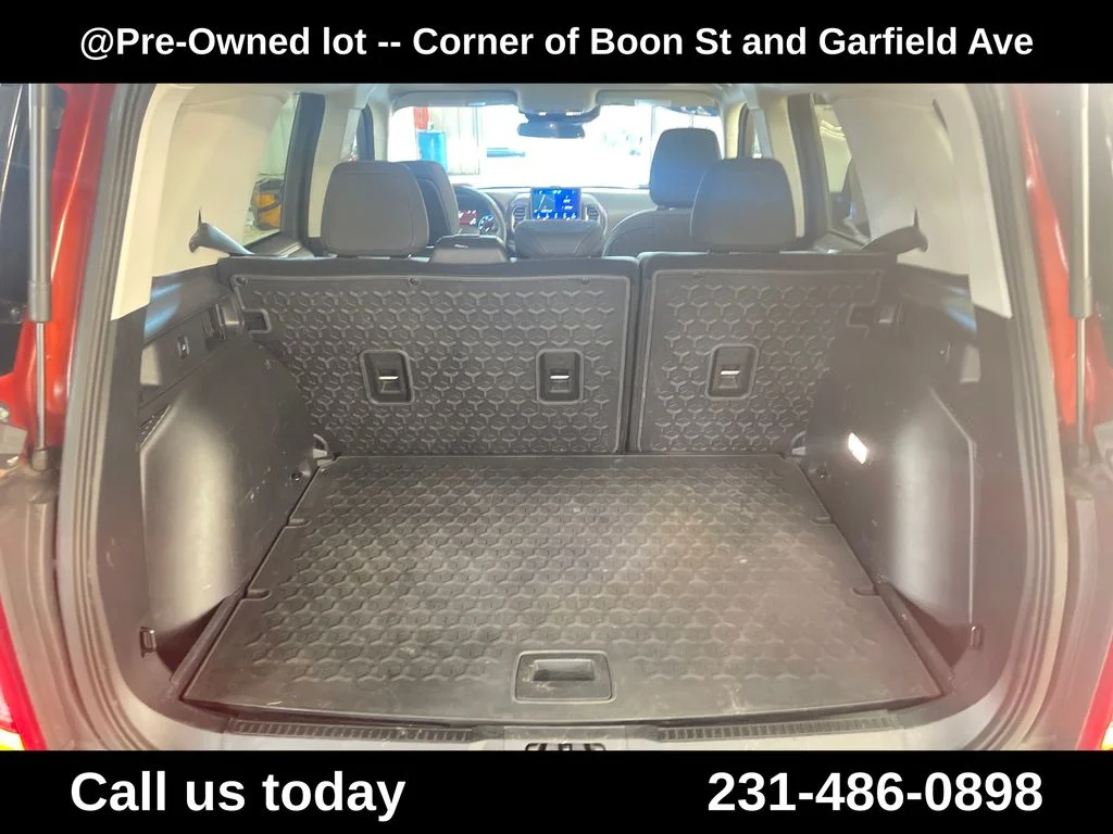 Used 2023 Red Ford Big Bend image 27