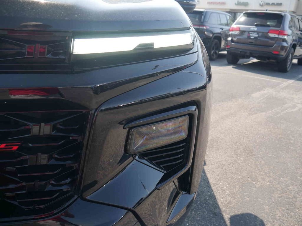Used 2026 Black Chevrolet RS image 23