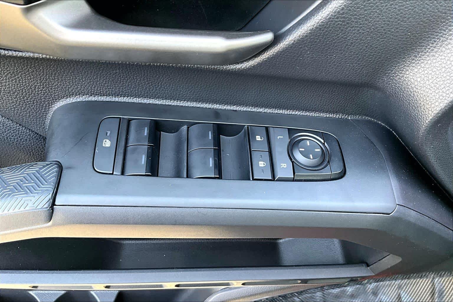 2025 Toyota Tacoma TRD Off Road - Photo 20