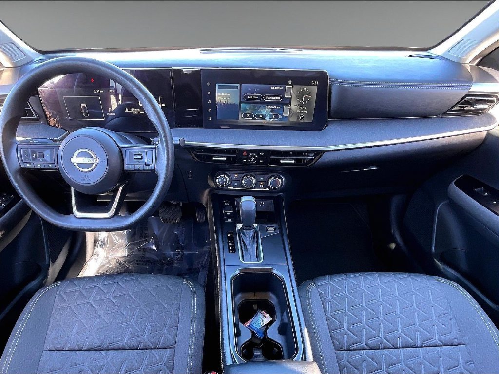 Used 2025 Super Black Nissan SV image 20