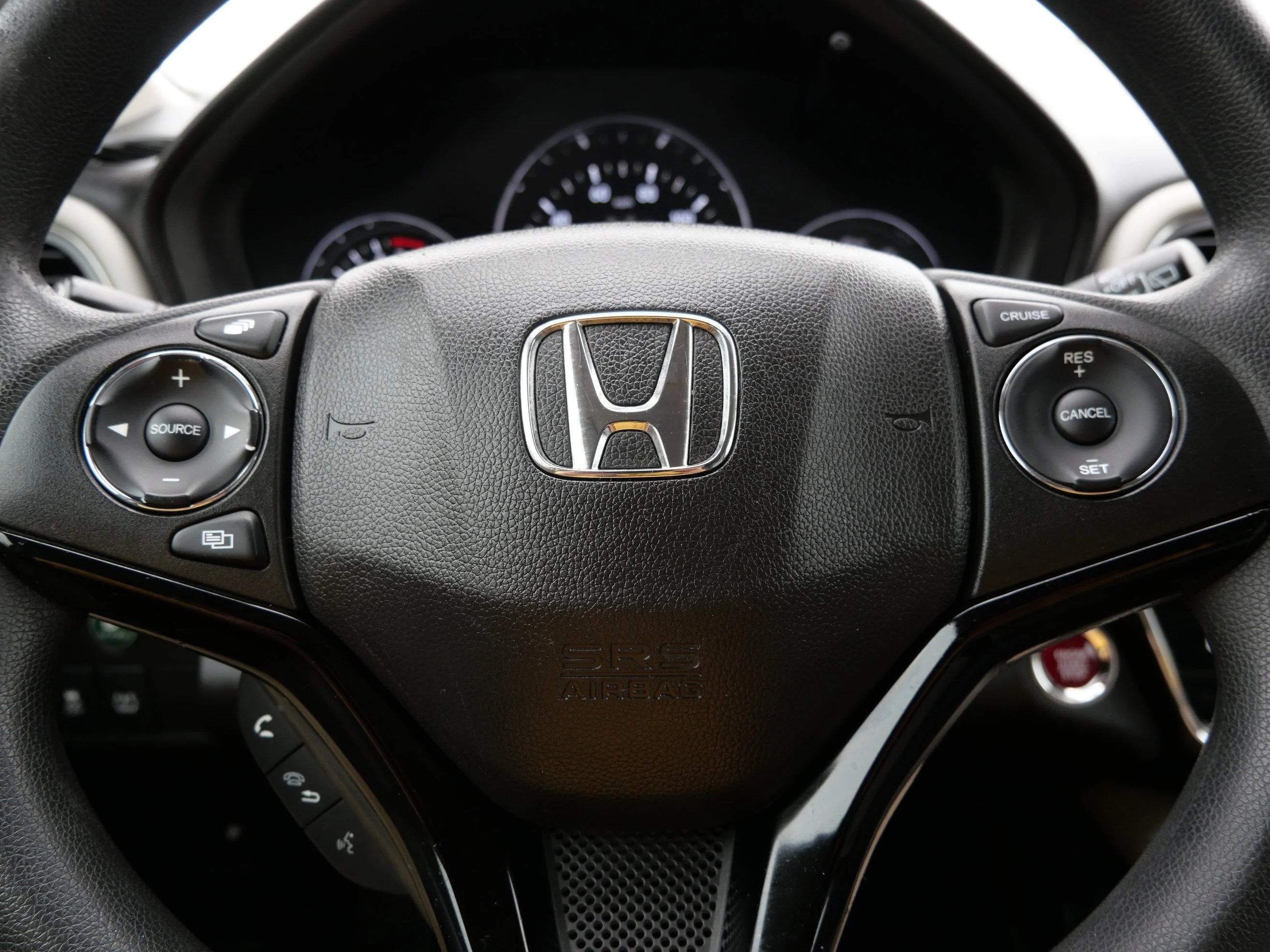 Used 2016 White Orchid Pearl Honda EX image 25
