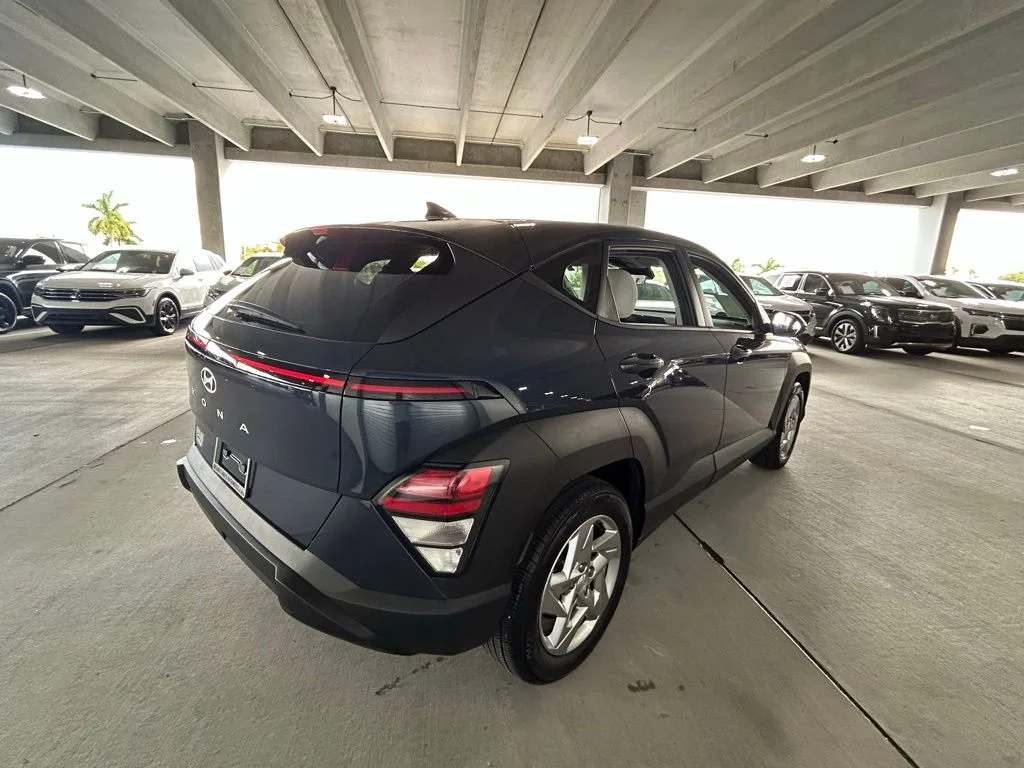 Used 2024 Denim Blue Pearl Hyundai SE image 5