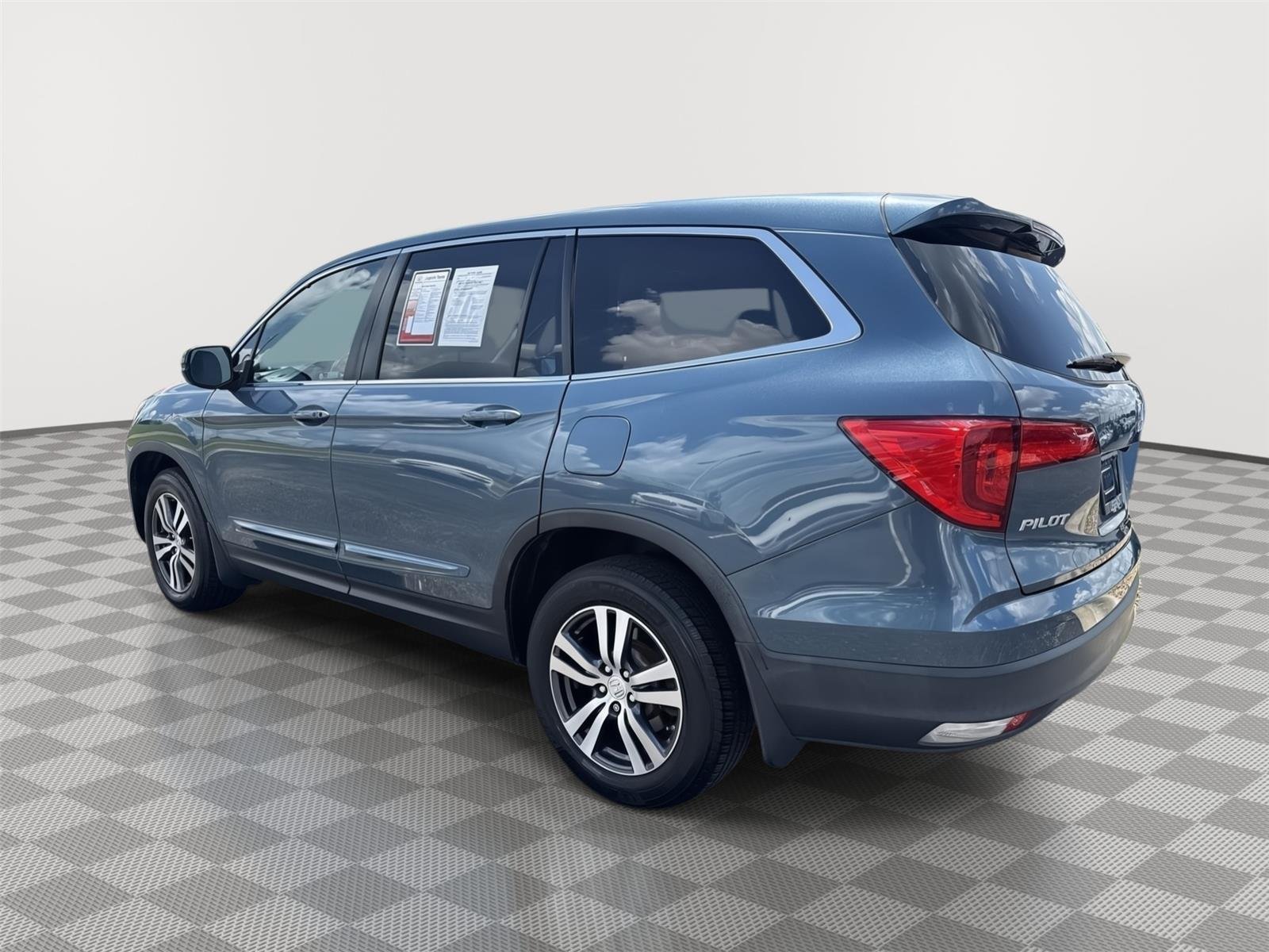 Used 2018 Steel Sapphire Metallic Honda EX-L image 13