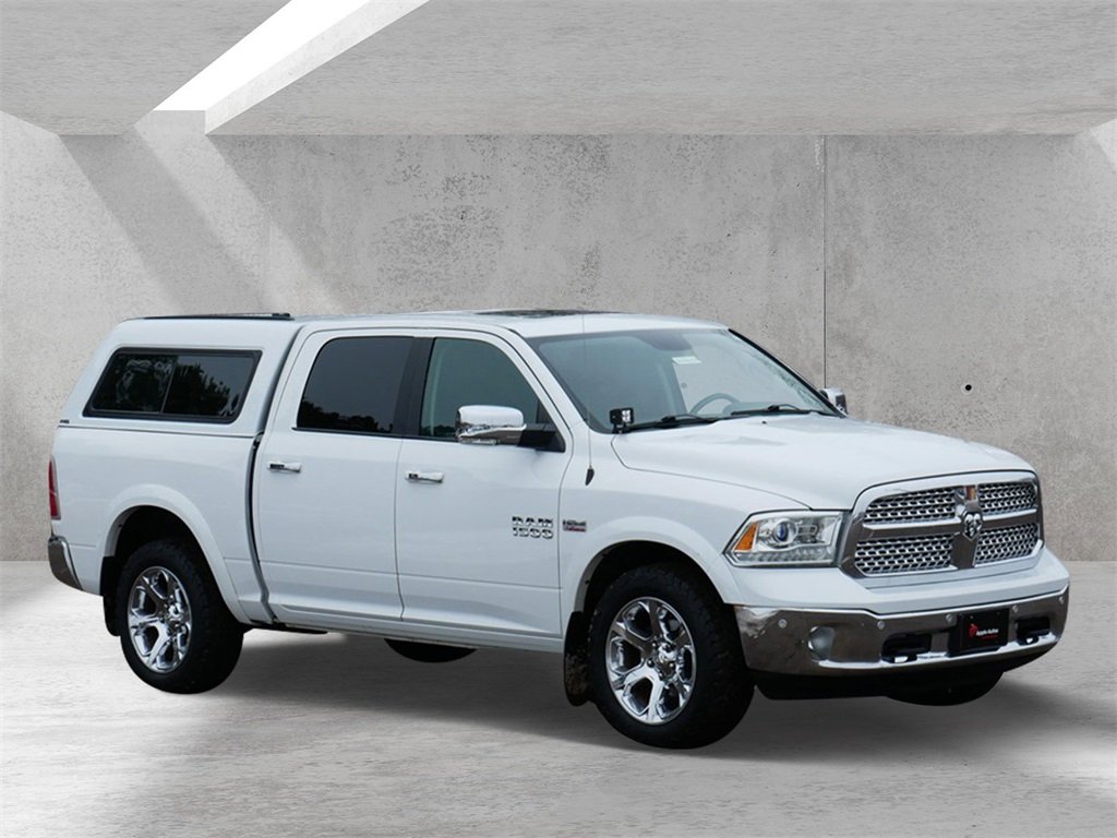 2017 RAM Ram 1500 Pickup Laramie