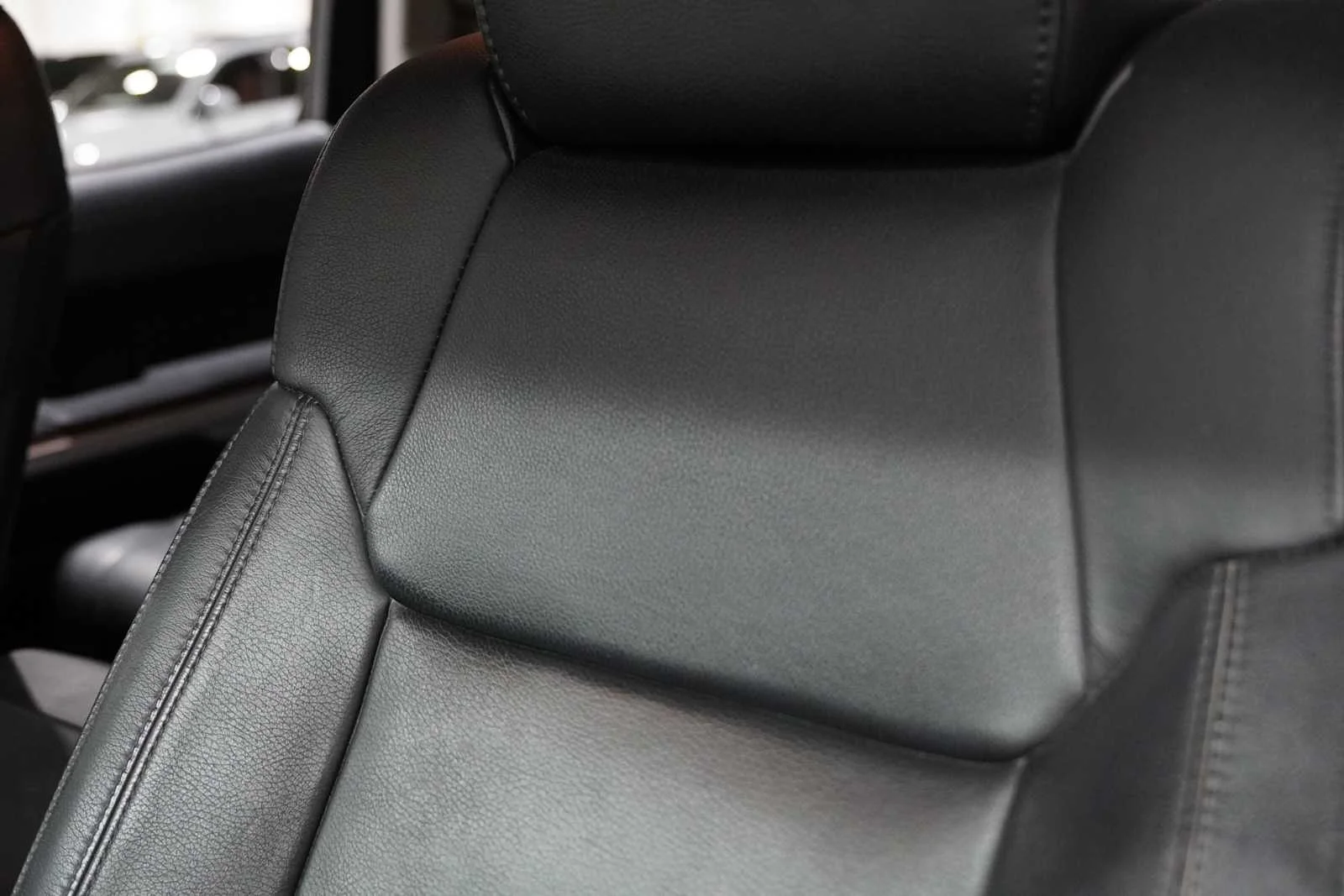 Used 2014 Magnetic Gray Metallic Toyota LTD image 12