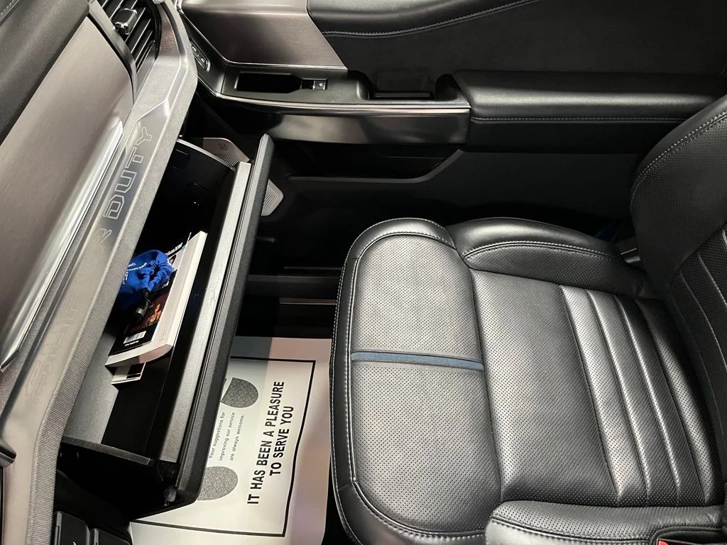 Used 2026 Gray Ford Platinum image 40