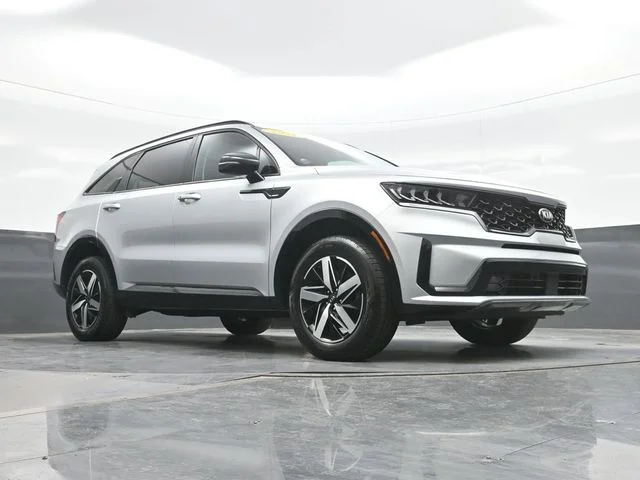 Used 2021 Silver Kia EX image 15