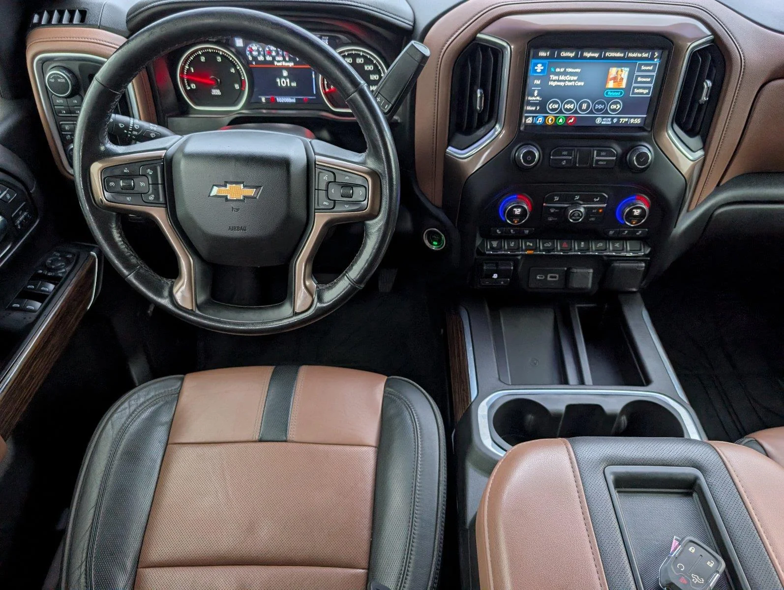 Used 2022 NORTHSKY BLUE METALLIC Chevrolet High Country image 32