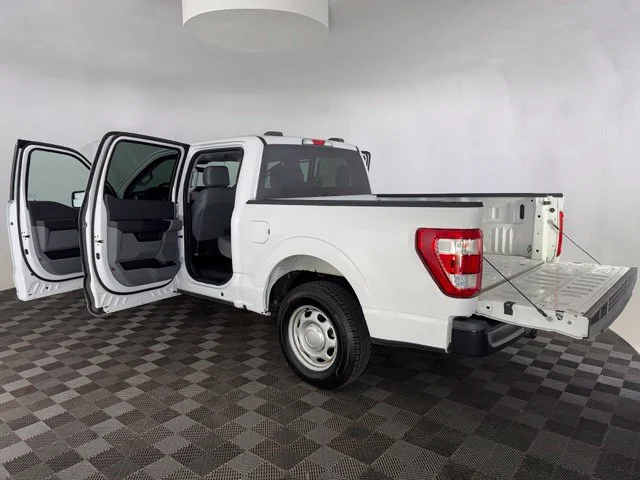 Used 2021 White Ford XL image 16